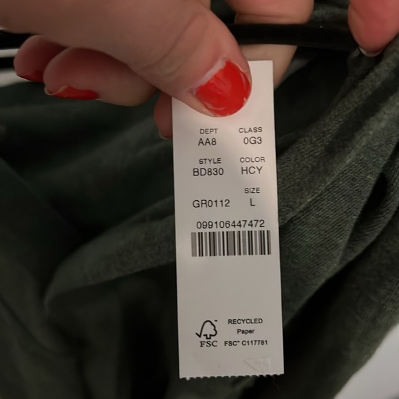 Men’s JCrew “Slub Cotton Yarns” Button down shirt - Picture 4 of 4